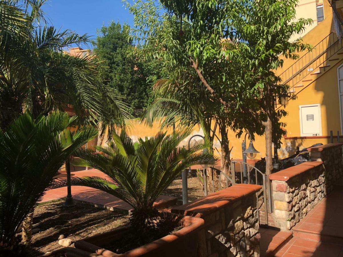 Il Giardino Sul Corso Apartment Scafati Luaran gambar